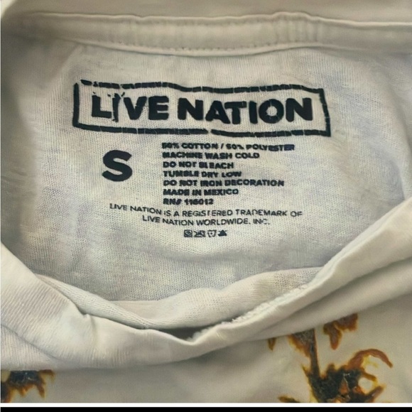 🎸 LIVE NATION PINK FLOYD distressed vintage style graphic T 🎸 - Picture 5 of 6